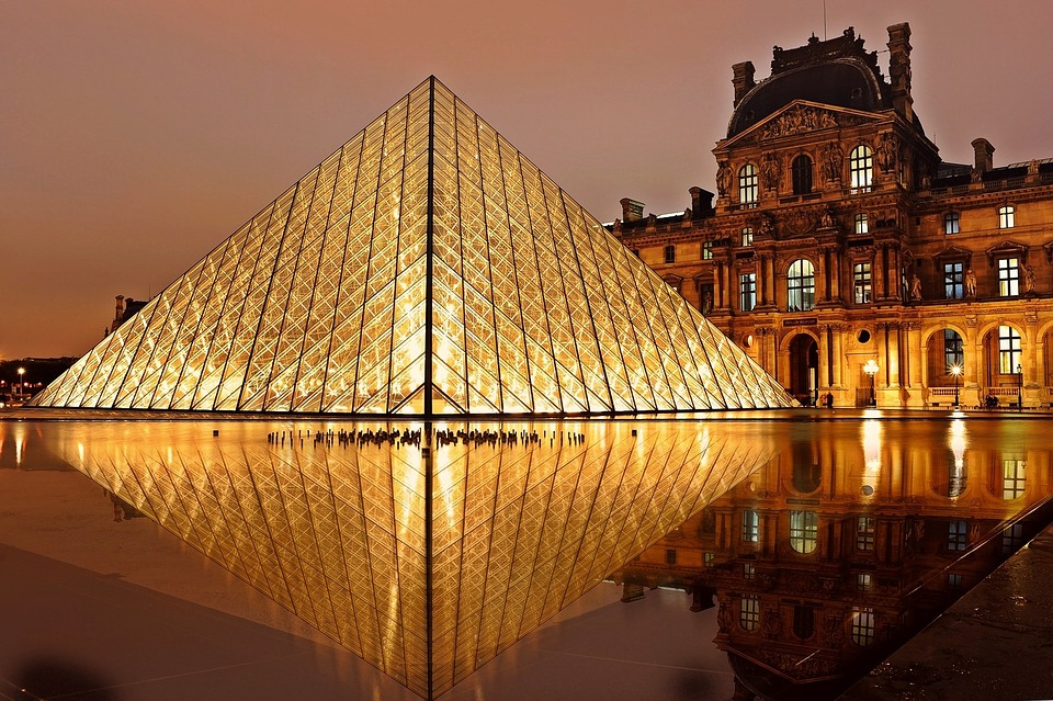 louvre-102840_960_720